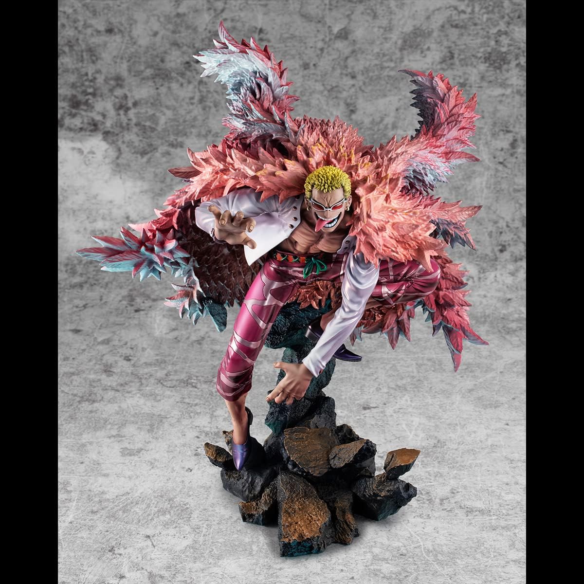 Megahouse P.O.P One Piece WA-Maximum Donquixote Doflamingo Figure