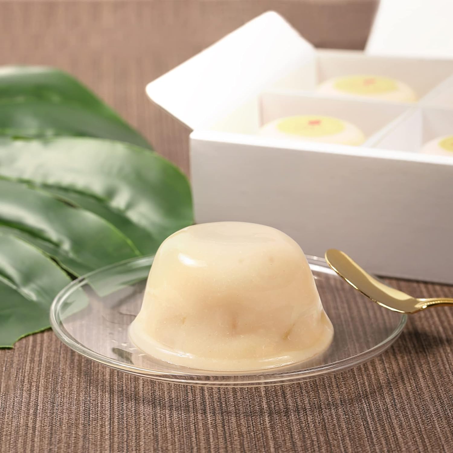 Premium White Peach Pudding (6 Pieces)