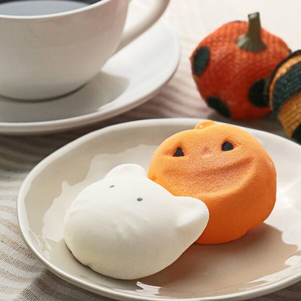 Kaldi Halloween Cat Marshmallow 1pc – Best Before Nov 15, 2025
