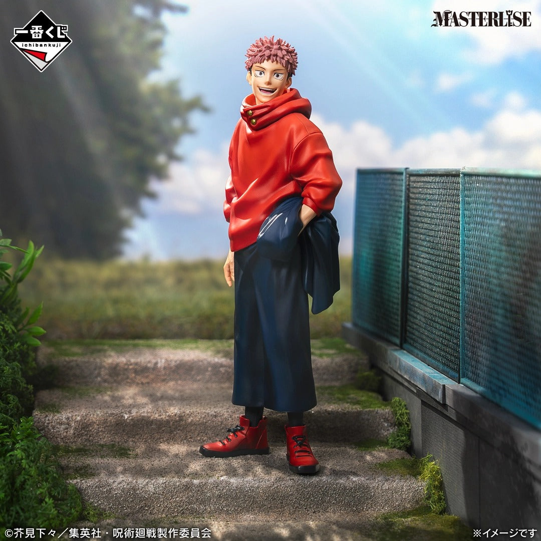 Ichiban Kuji Jujutsu Kaisen Yuji Itadori Red Hoodie MASTERLISE Prize A