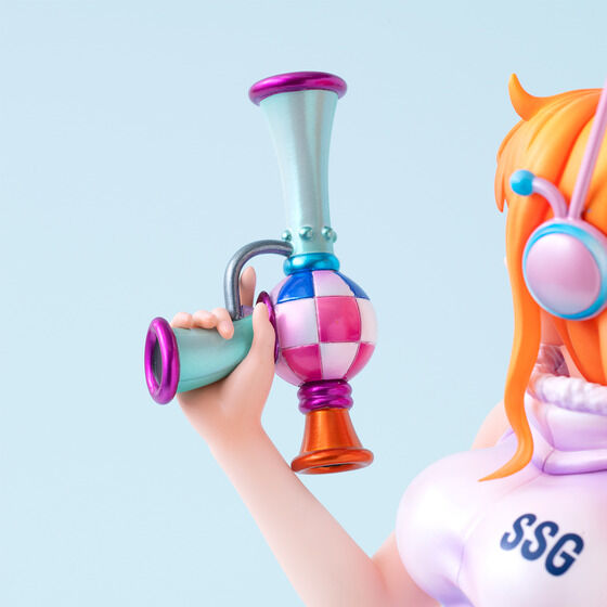 One Piece POP Evolutionary History Nami Egghead Figure