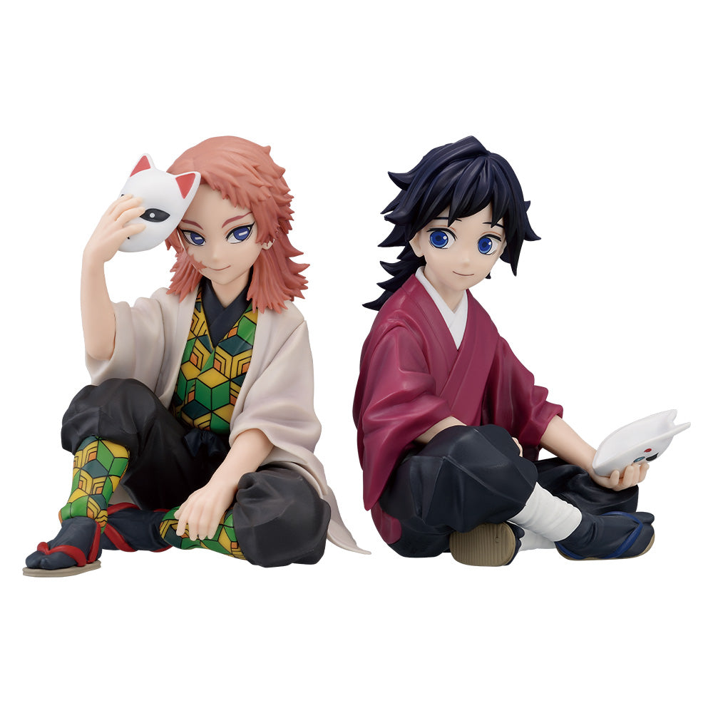 Ichiban Kuji Demon Slayer Giyu & Sabito Prize A Figure